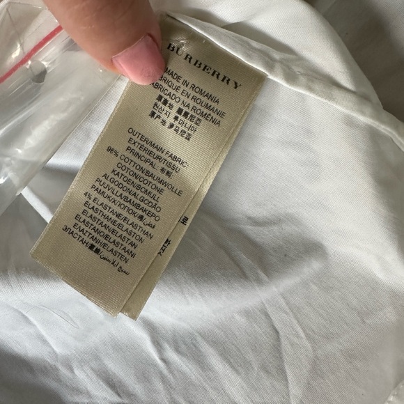 Burberry office blouse shirt - Picture 2 of 3